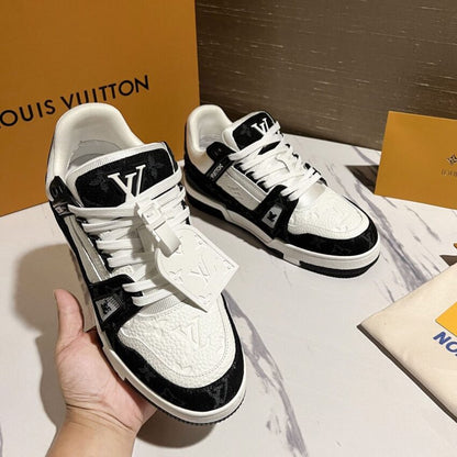 LV TRAINERS BLACK WHITE